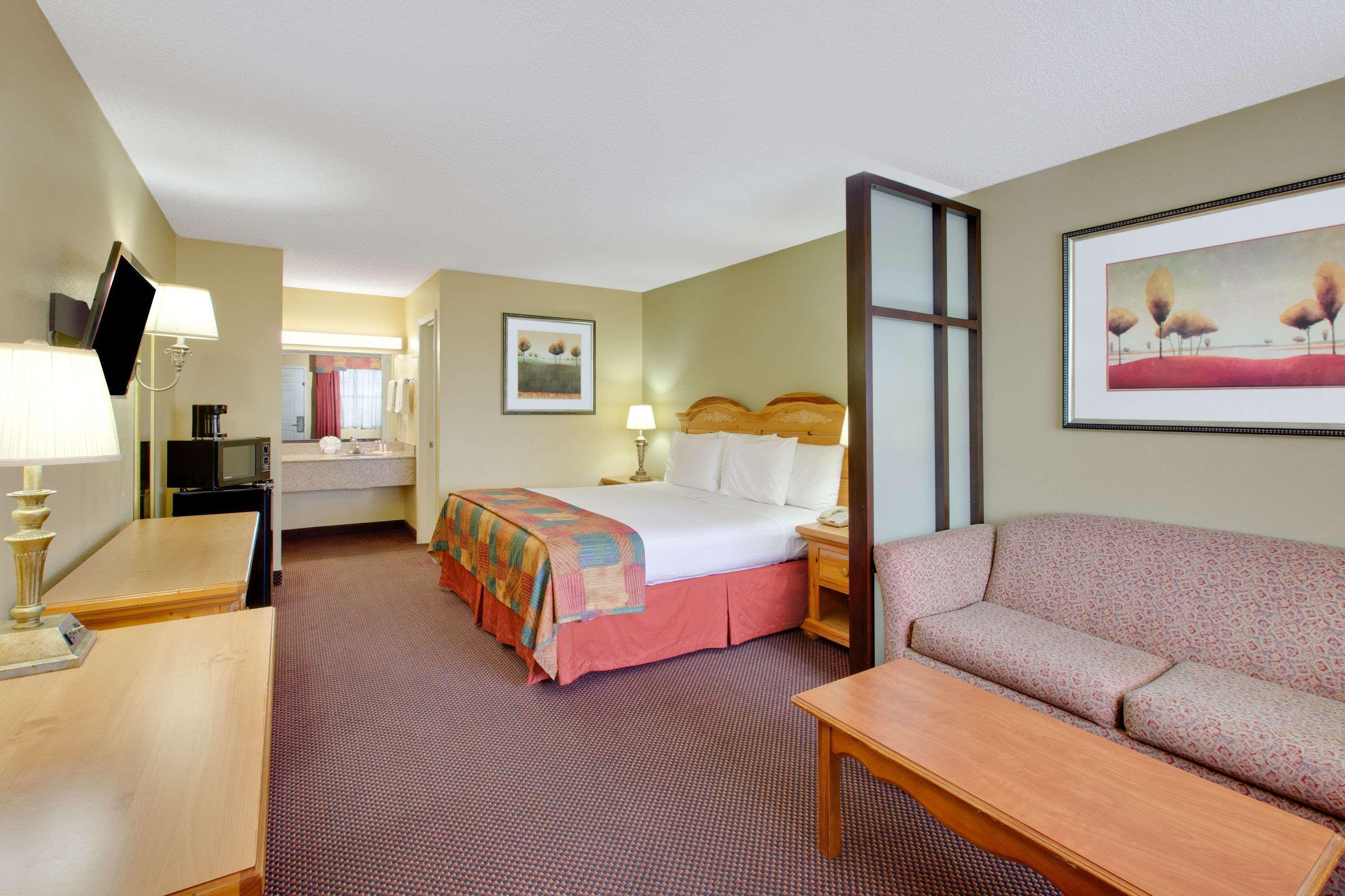 Baymont By Wyndham Terrell Hotell Eksteriør bilde