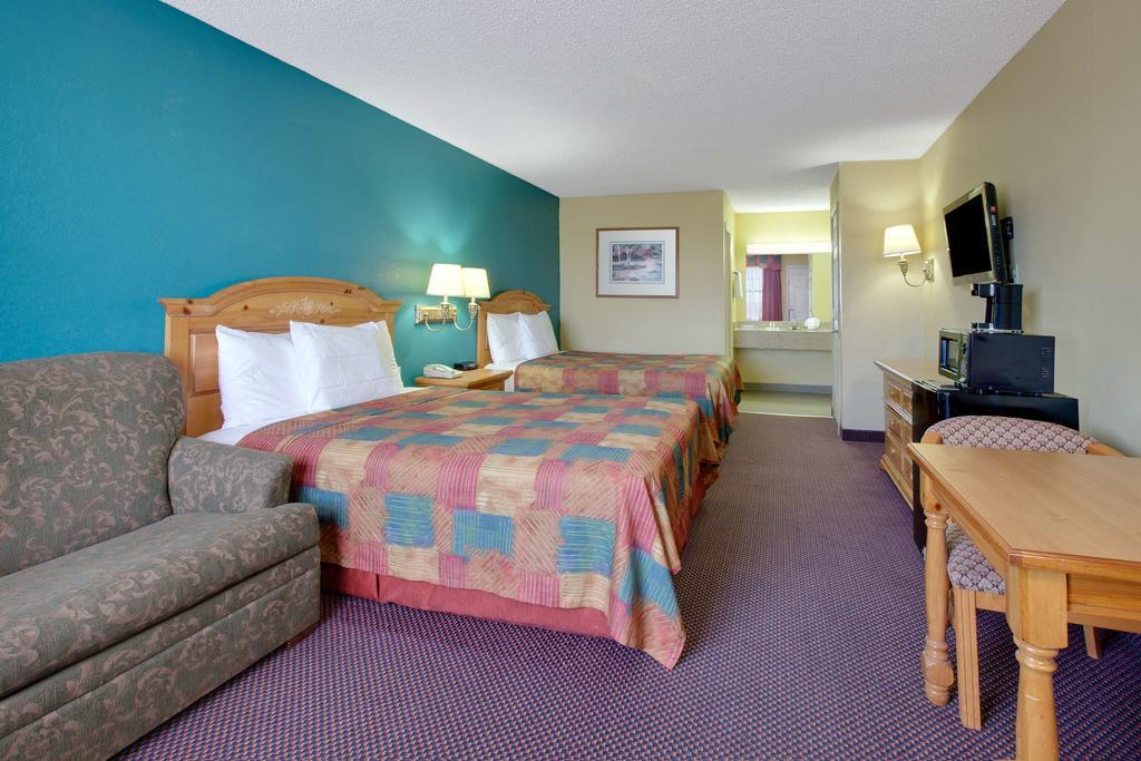Baymont By Wyndham Terrell Hotell Eksteriør bilde