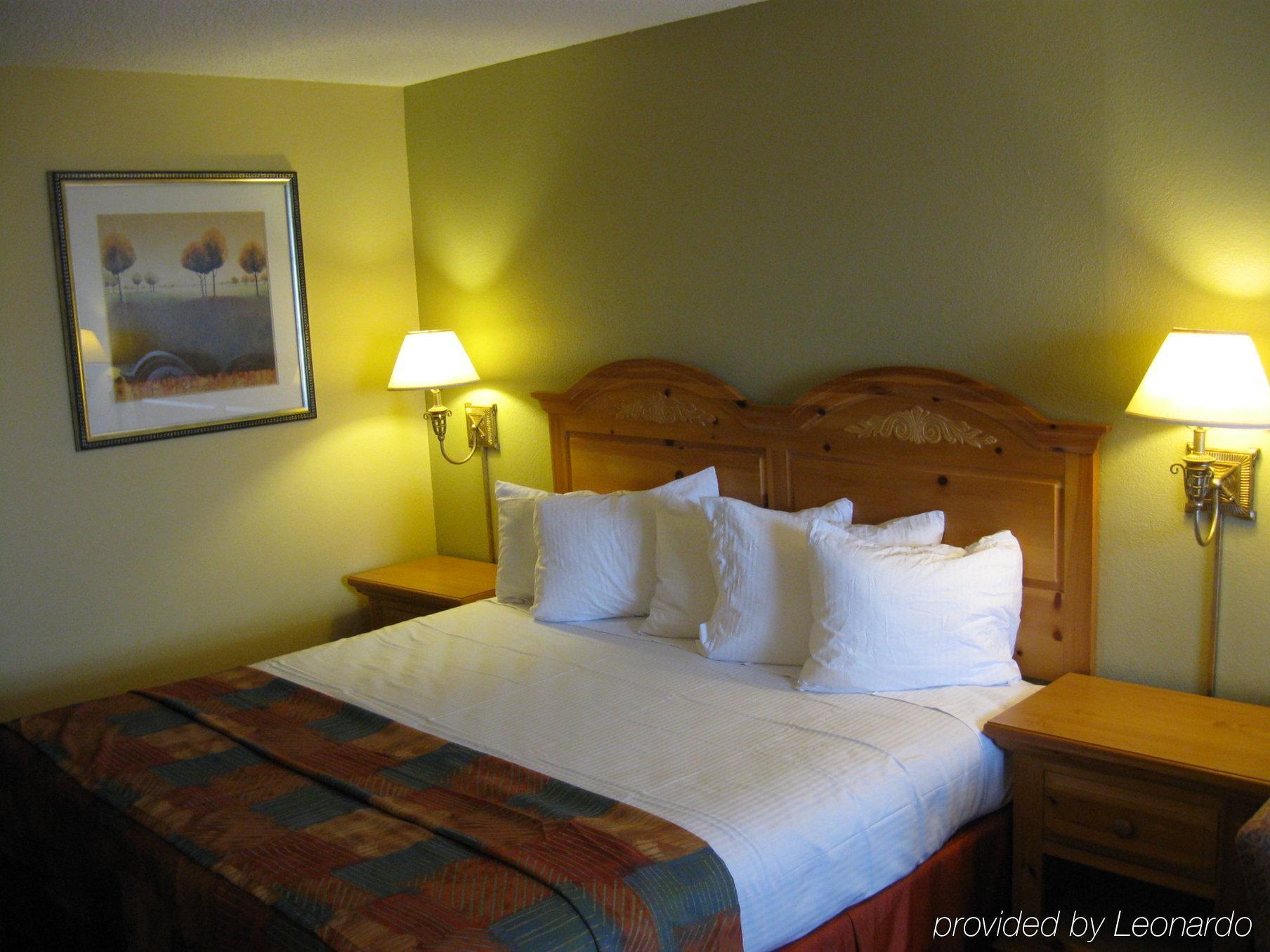 Baymont By Wyndham Terrell Hotell Rom bilde